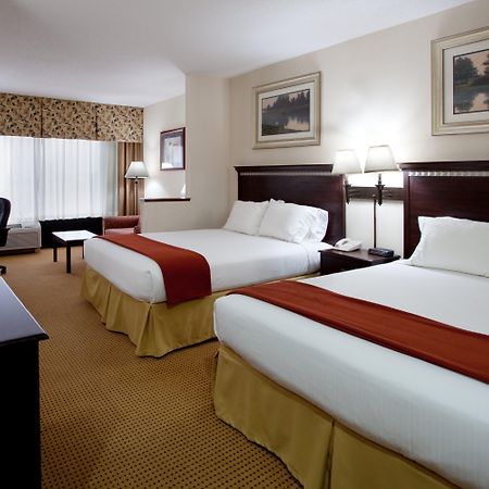 Lexington Inn And Suites Quarto foto