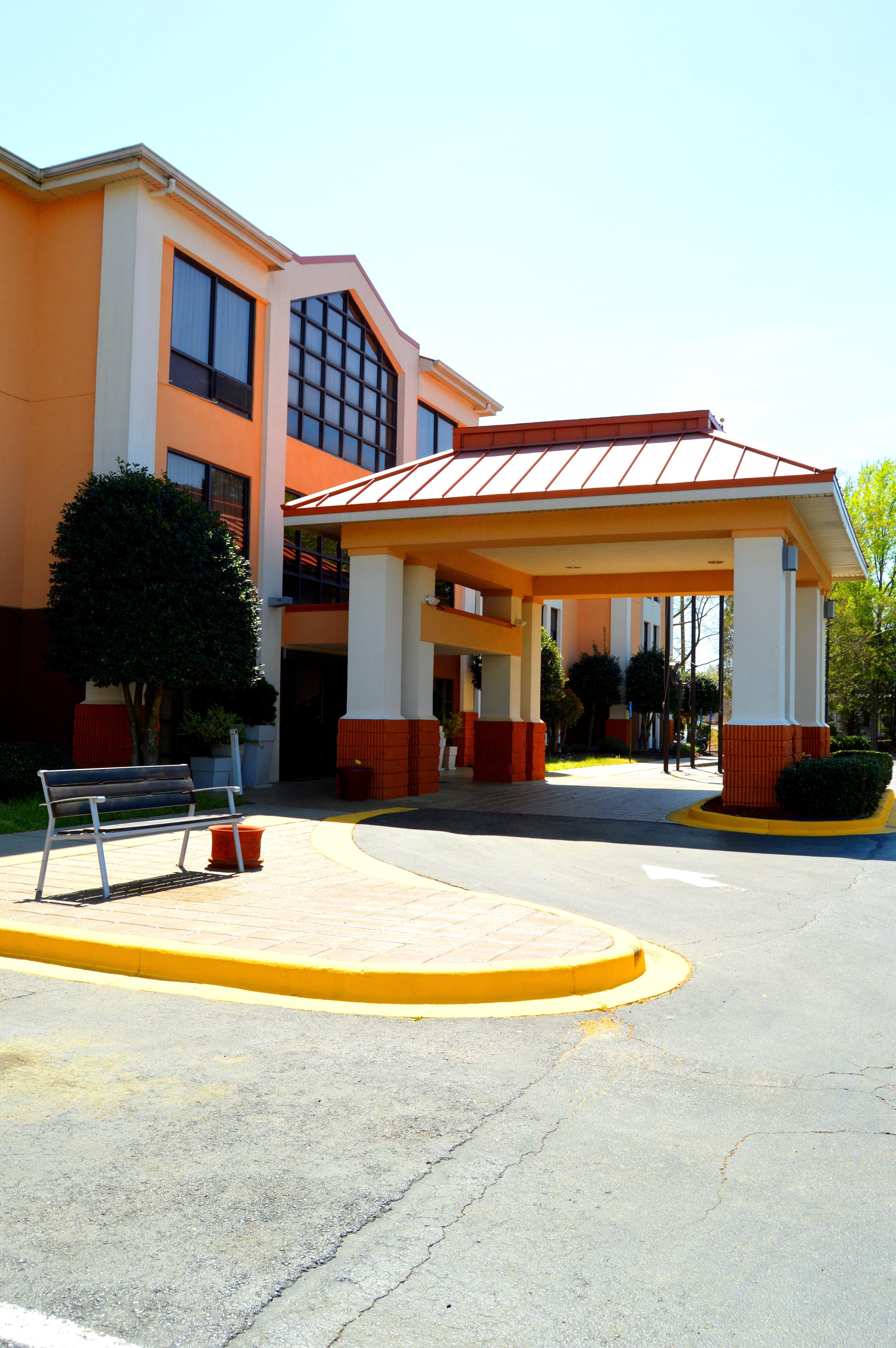 Lexington Inn And Suites Exterior foto